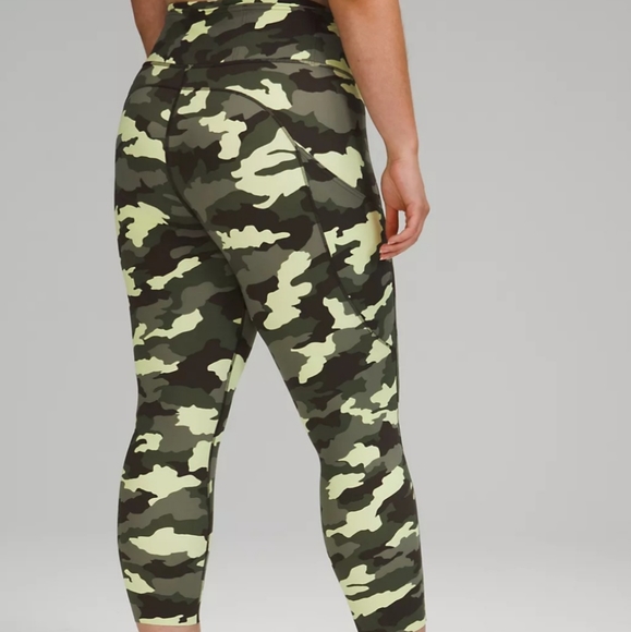 SOLD Lululemon Fast and Free Full-length Camo Pants - Picture 2 of 4